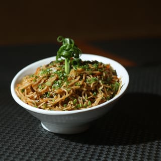 Veg Hakka Noodles